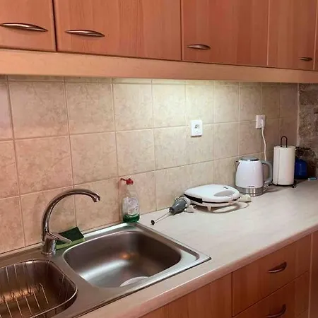 Aspa's Traditional House Apartment